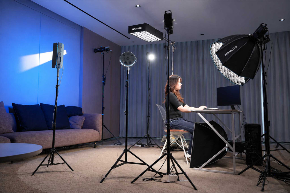 Nanlite TikTok LIVE Seated & Standing Stream Lighting Kit (11-Light Set)