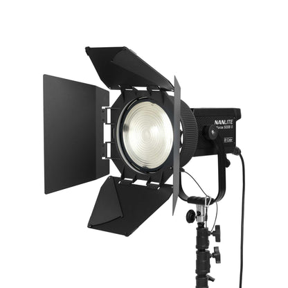 Forza 500B II LED Spotlight and FL-20G Fresnel Rolling Case Kit