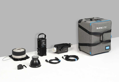 Forza 500B II LED Spotlight and FL-20G Fresnel Rolling Case Kit