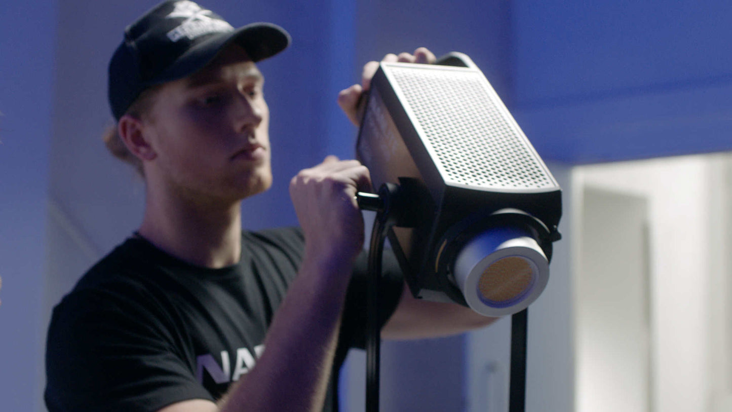 Forza 720B Bi-Color LED Spotlight with Rolling Case