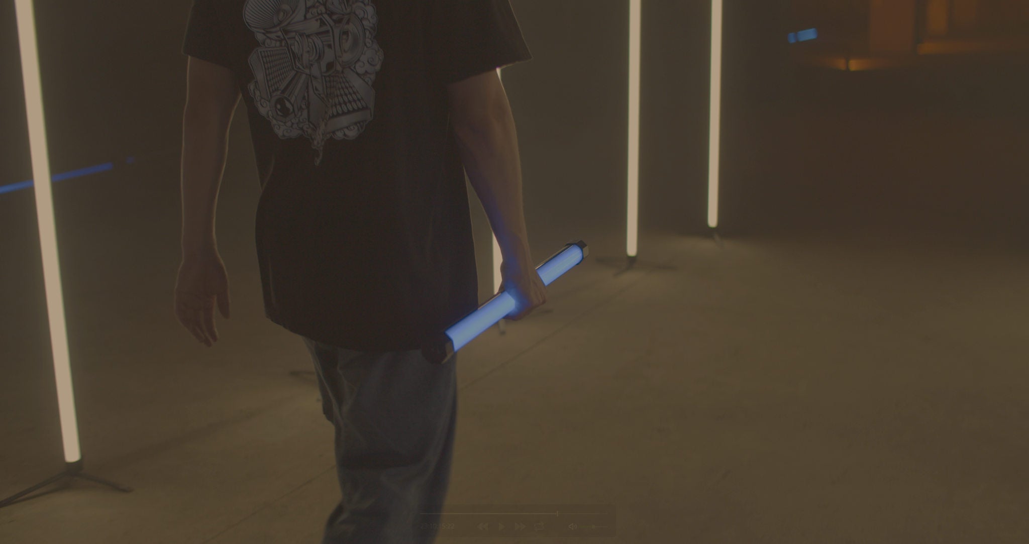 PavoTube II 15XR 2' RGBWW LED Pixel Tube with CRMX – Nanlite